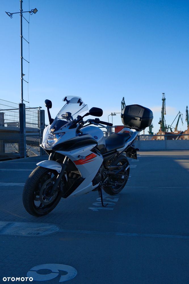 Yamaha XJ - 2