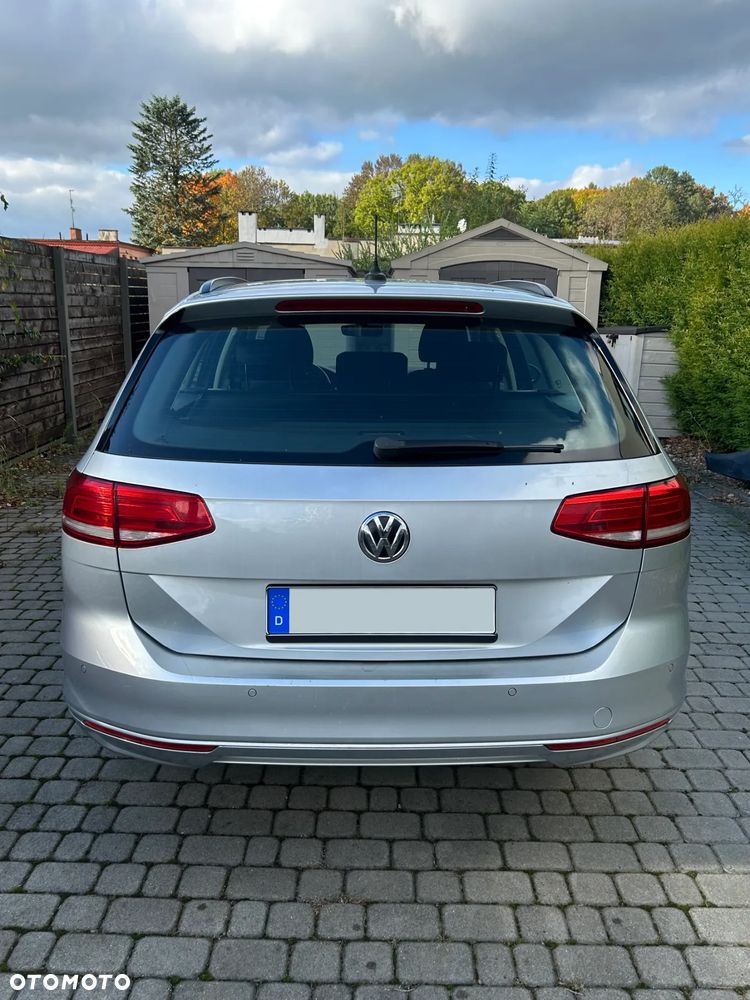 Volkswagen Passat 2.0 TDI BMT Highline DSG - 11