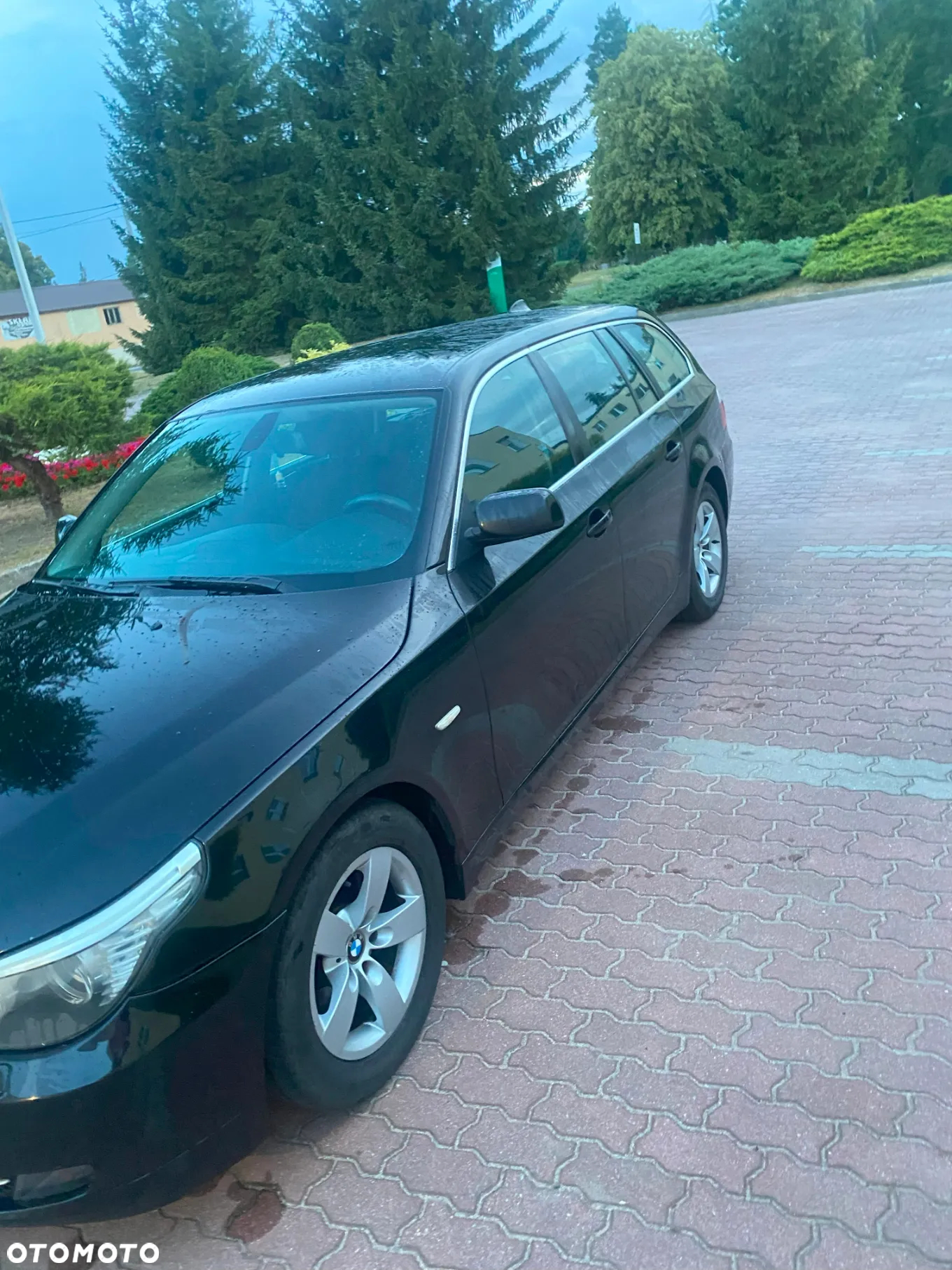 BMW Seria 5 520d Touring - 4
