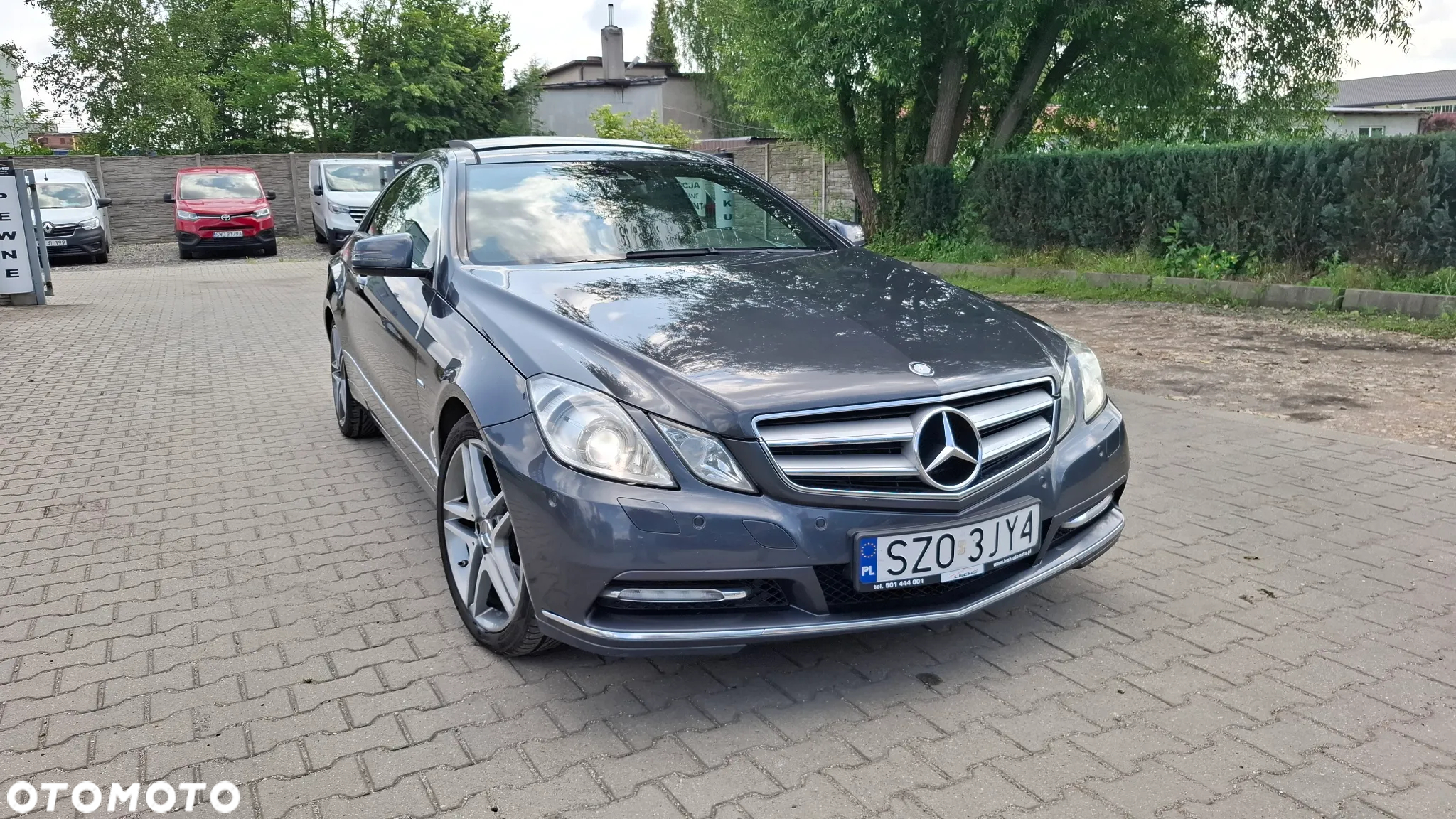 Mercedes-Benz Klasa E 250 CDI Coupe 7G-TRONIC - 3