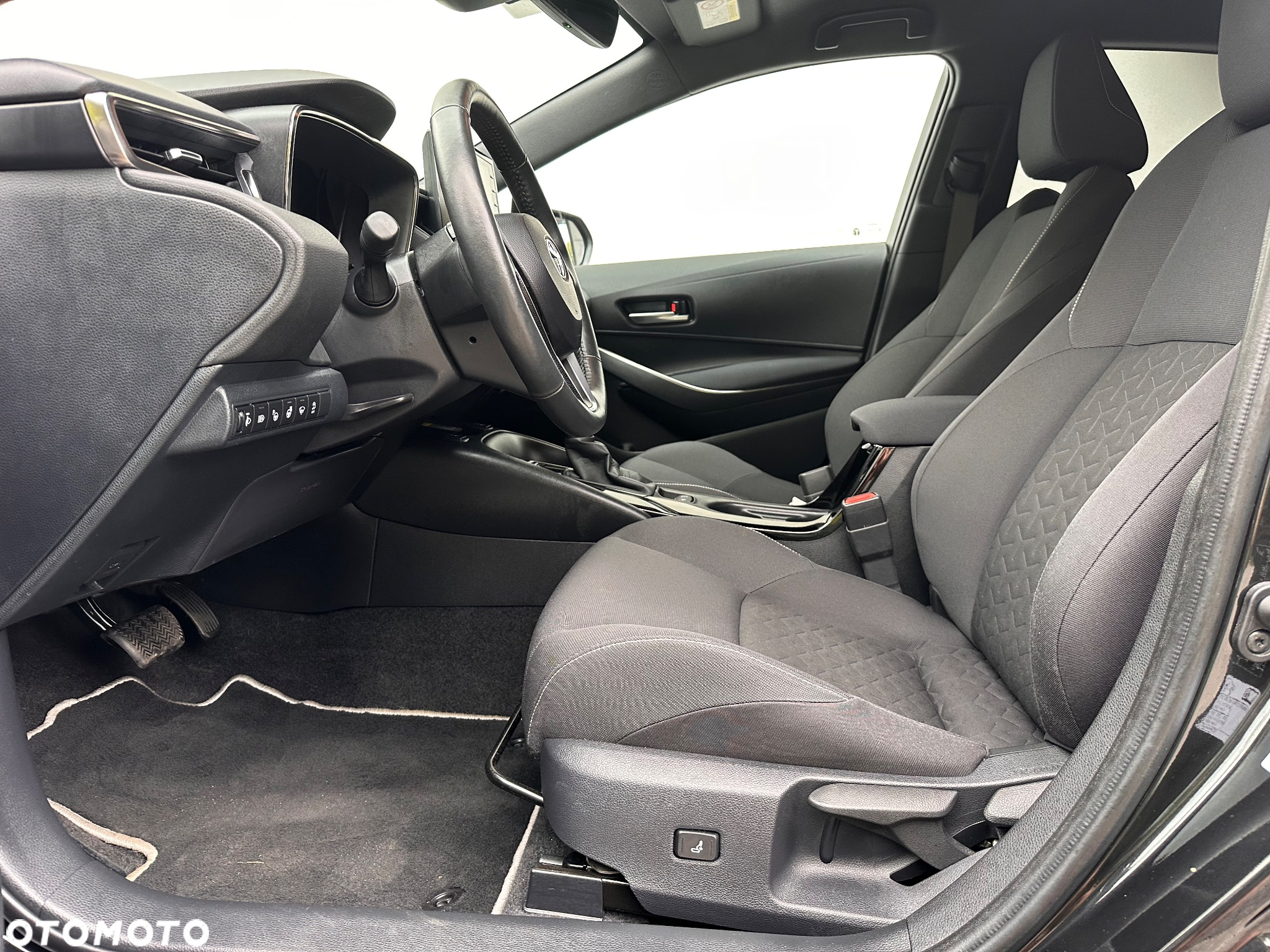 Toyota Corolla 1.8 Hybrid GPF GR Sport - 20