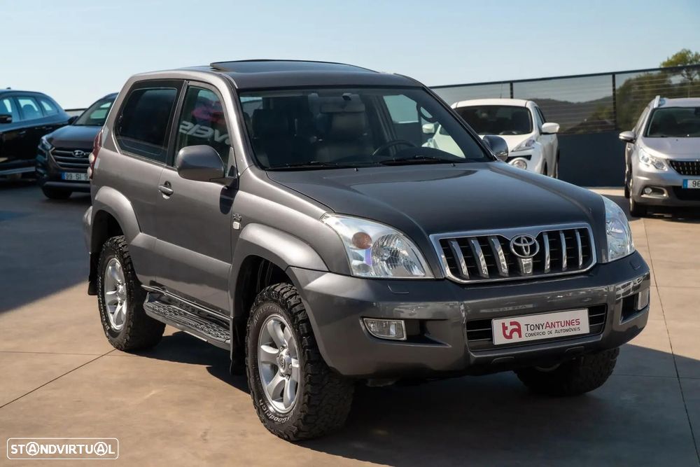 Toyota Land Cruiser Prado - 12