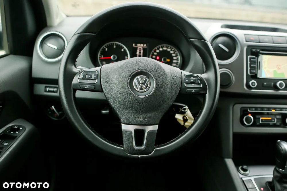 Volkswagen Amarok 2.0 BiTDI Autm Highline - 24