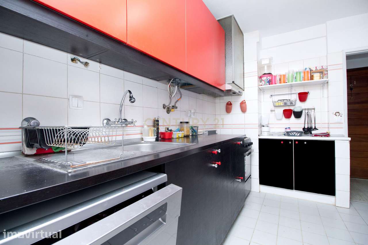 Apartamento T2 c/arrecadação em Setúbal - Grande imagem: 5/18