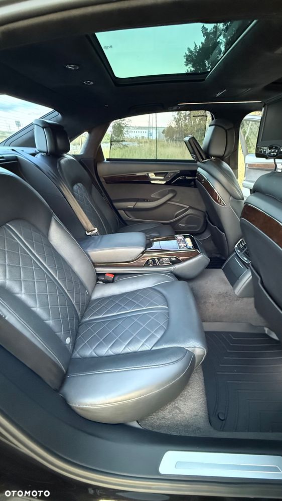 Audi A8 4.0 TFSI L Quattro - 12
