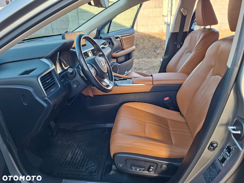 Lexus RX 300 Omotenashi - 21