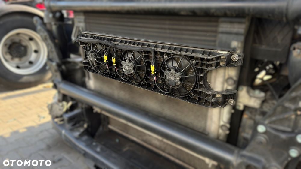 WENTYLATOR CHŁODNICY KLIMATYZACJI MAN TGX TG3 - 2