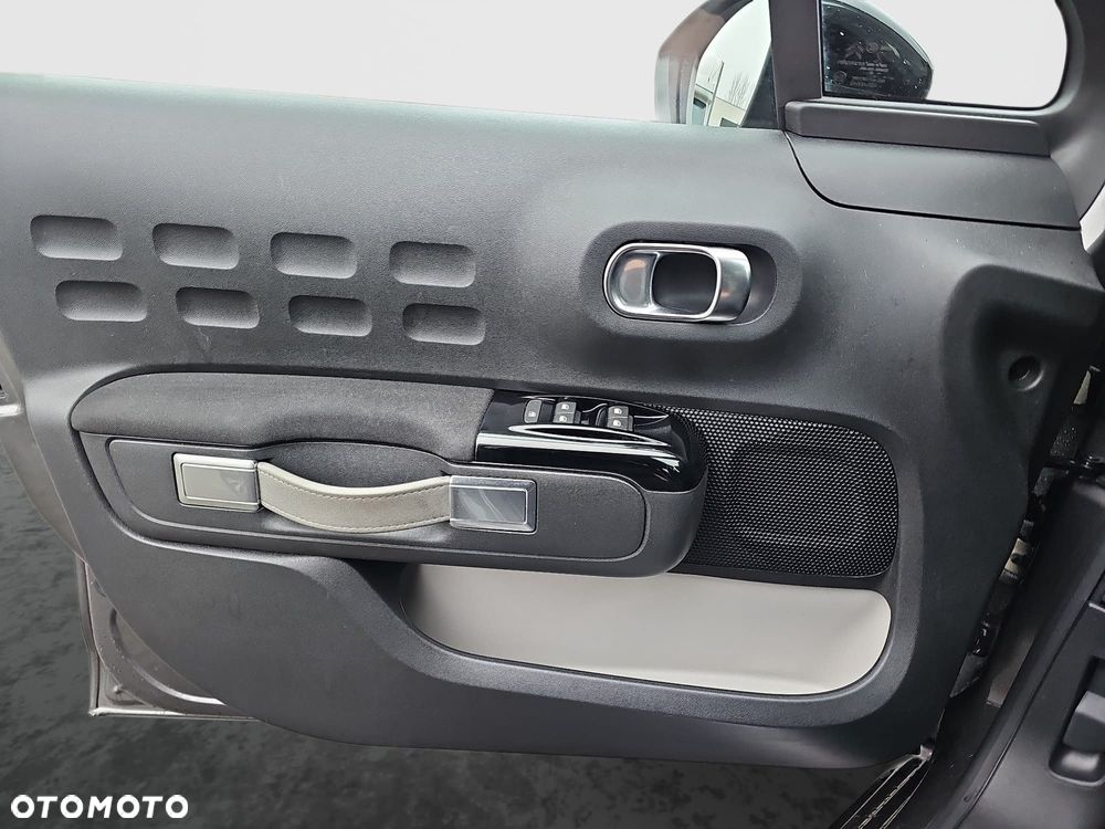 Citroën C3 Pure Tech 83 S&S C-SERIES - 16