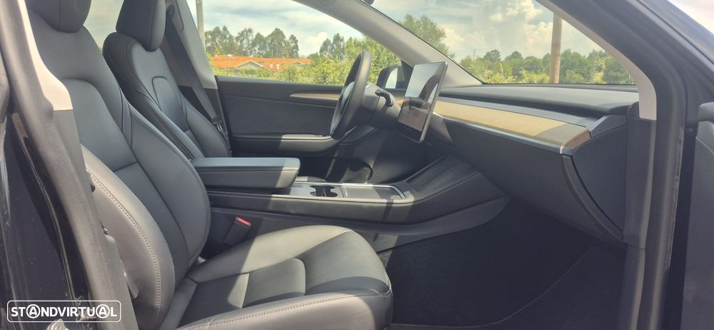 Tesla Model Y Tração Traseira - 11