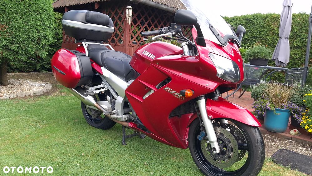 Yamaha FJR - 23