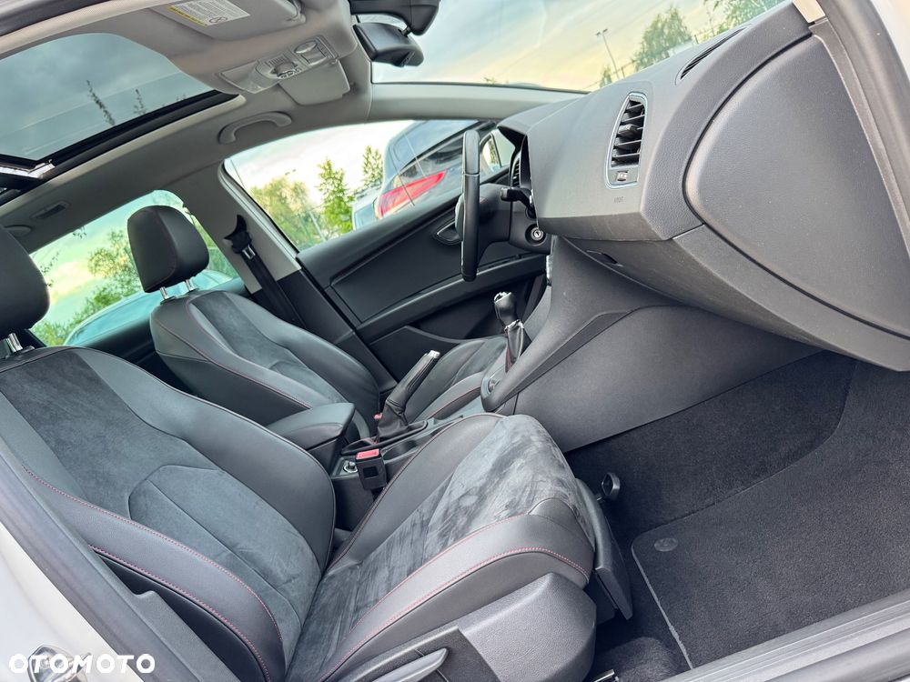 Seat Leon ST 1.4 TSI Start&Stop FR - 32