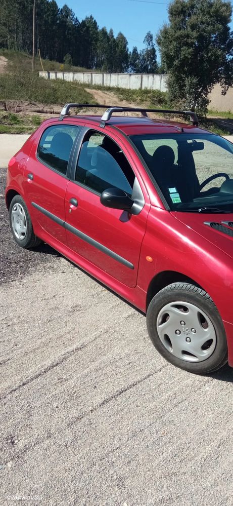 Peugeot 206 1.1 XT - 1
