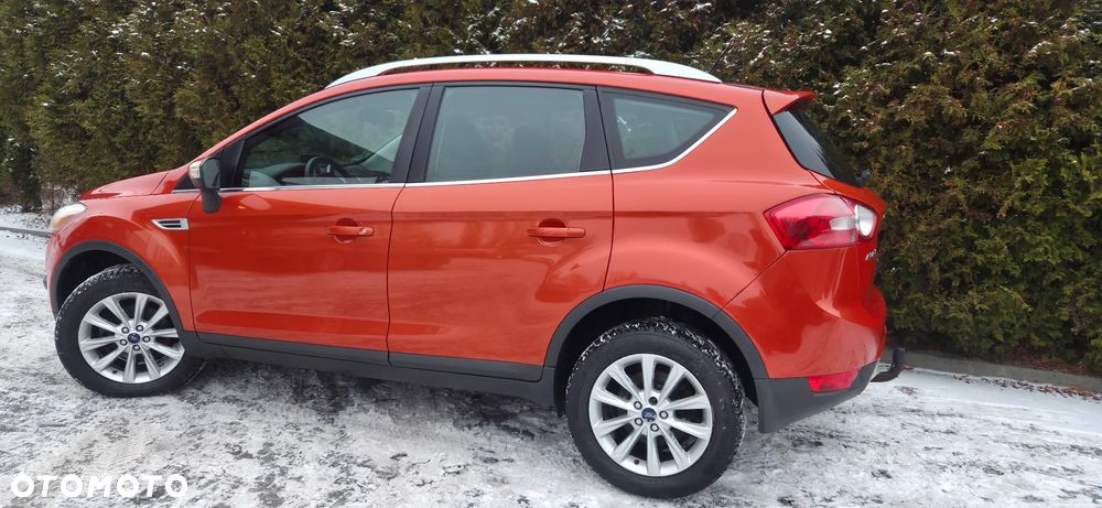 Ford Kuga 2.0 TDCi 2x4 Champions Edition - 9