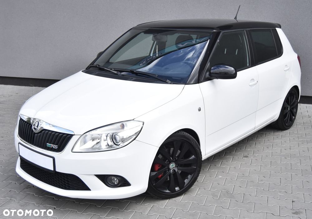 Skoda Fabia 1.4 TSI DSG RS - 4