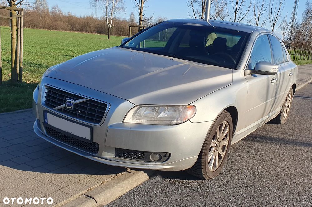Volvo S80 - 1