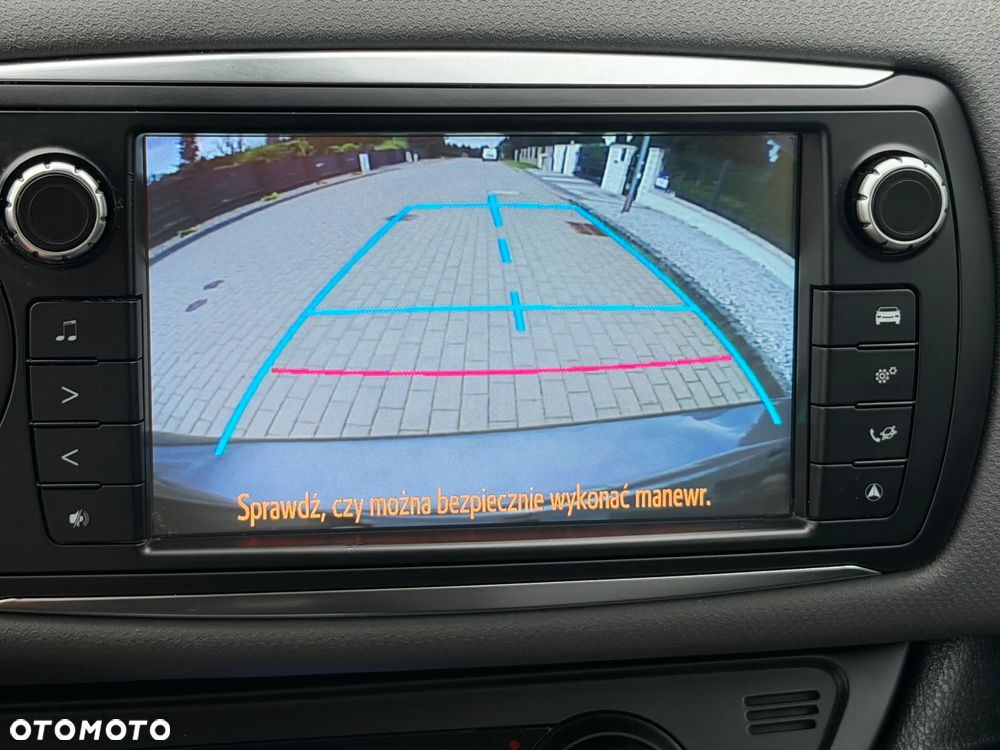 Toyota Yaris - 14