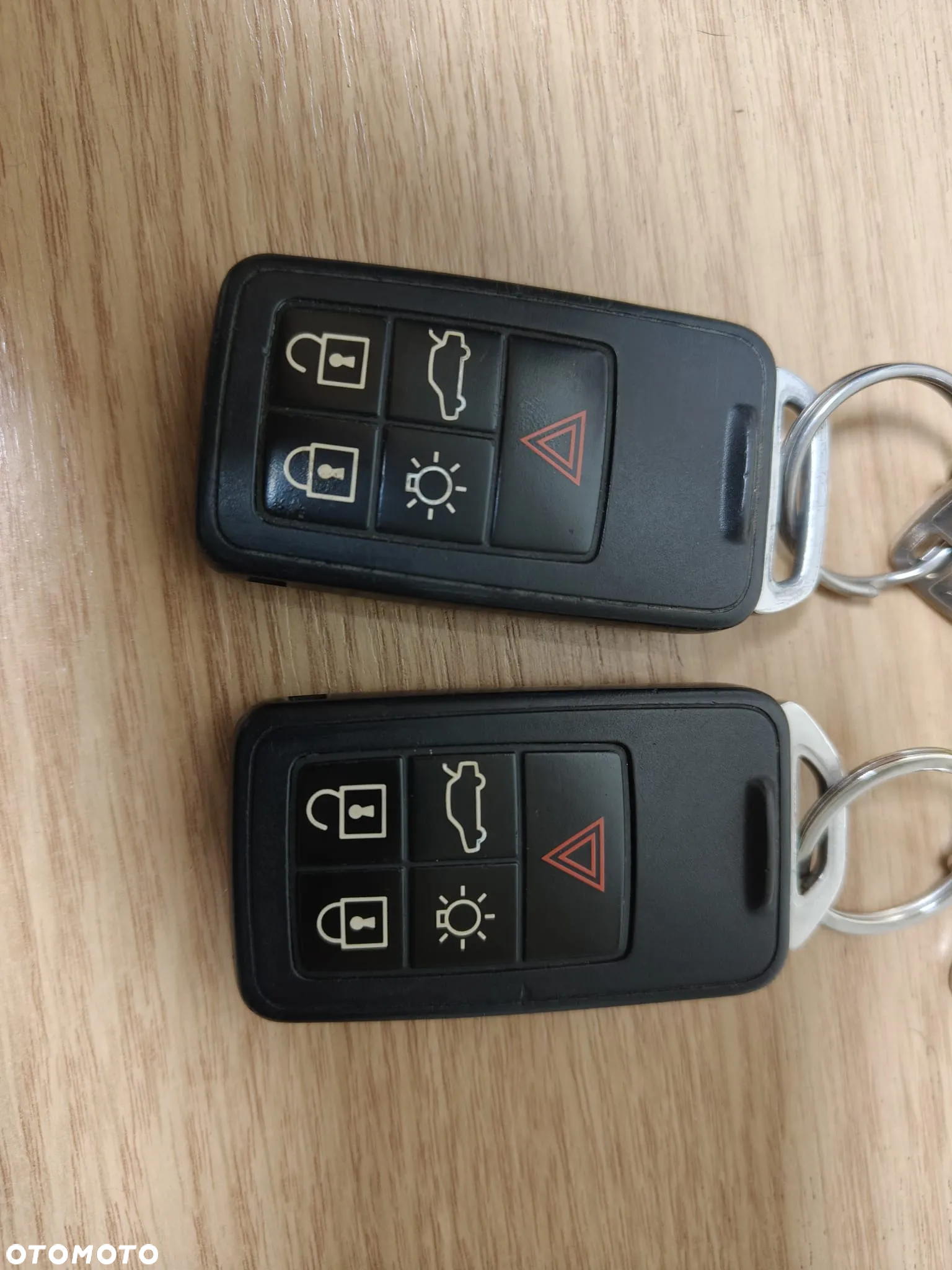 Volvo V40 D3 Momentum - 27