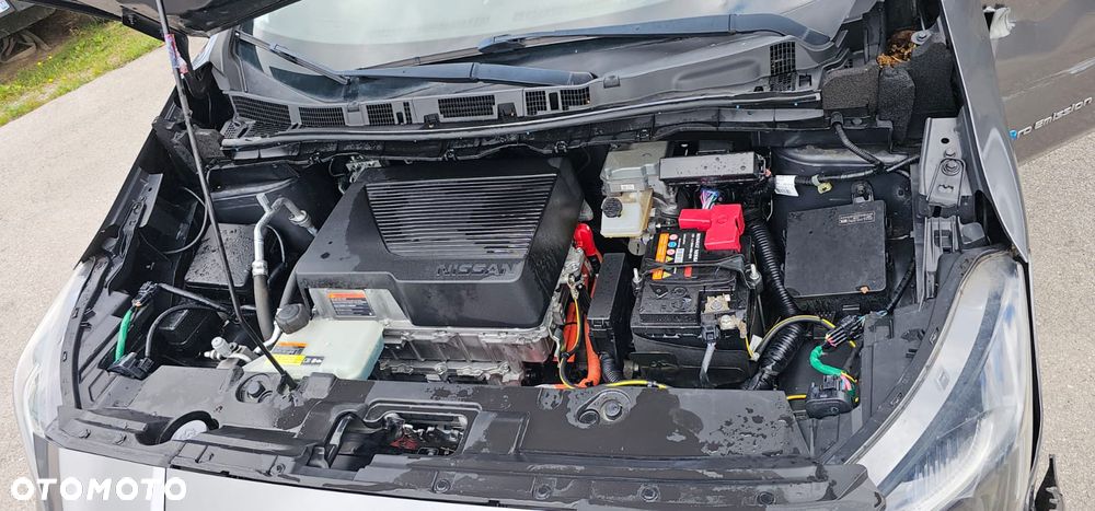Nissan Leaf 40 kWh N-Connecta - 16