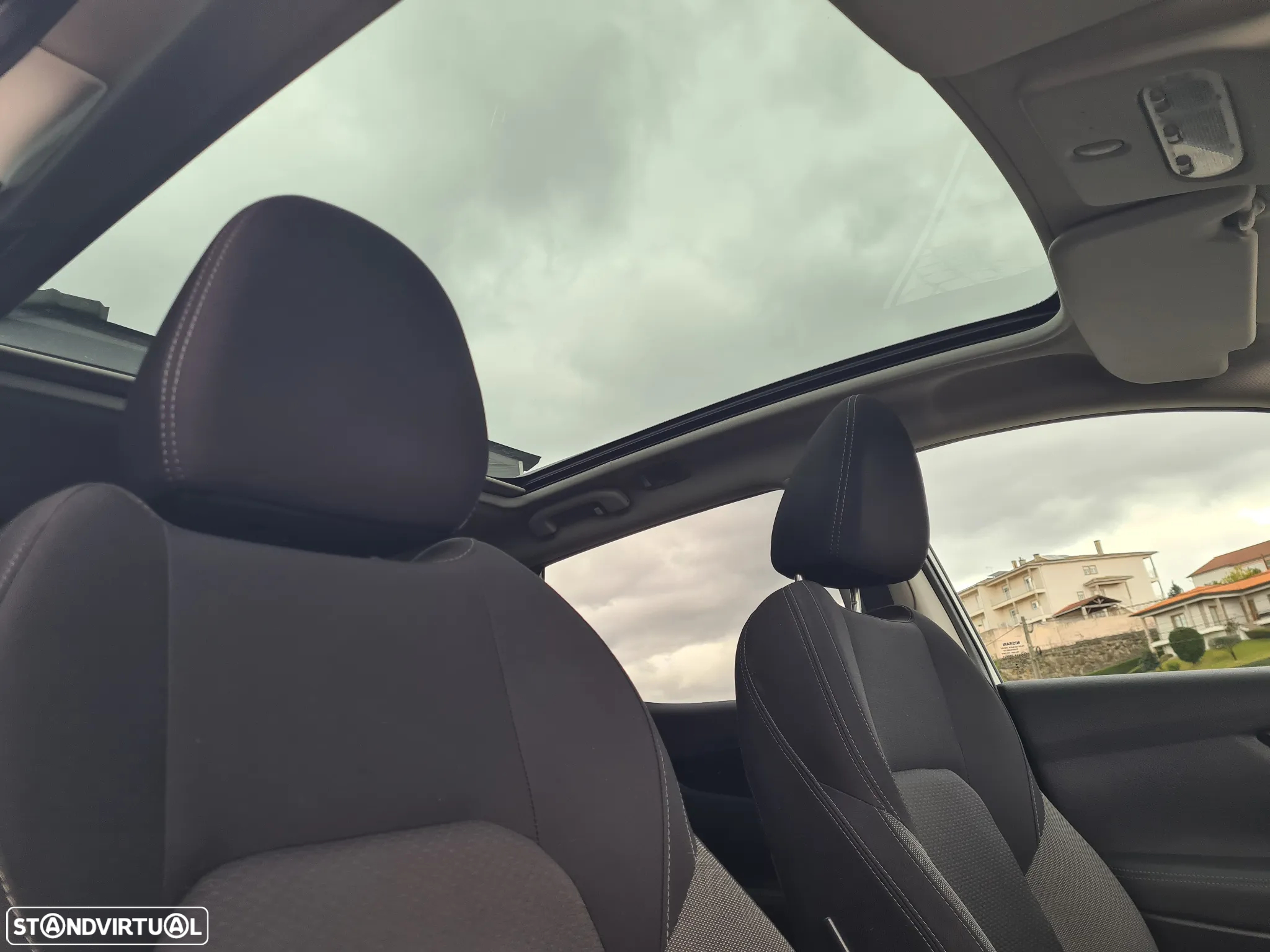 Nissan Qashqai 1.7 dCi N-Connecta - 19