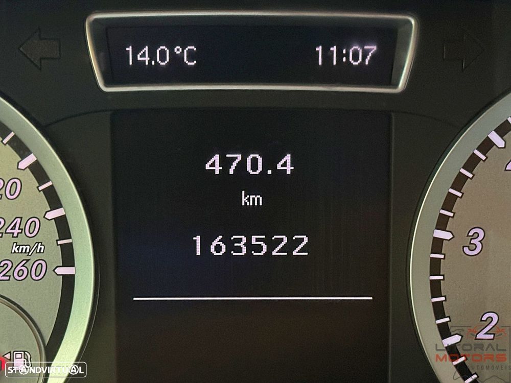 Mercedes-Benz A 180 Peak Edition - 24