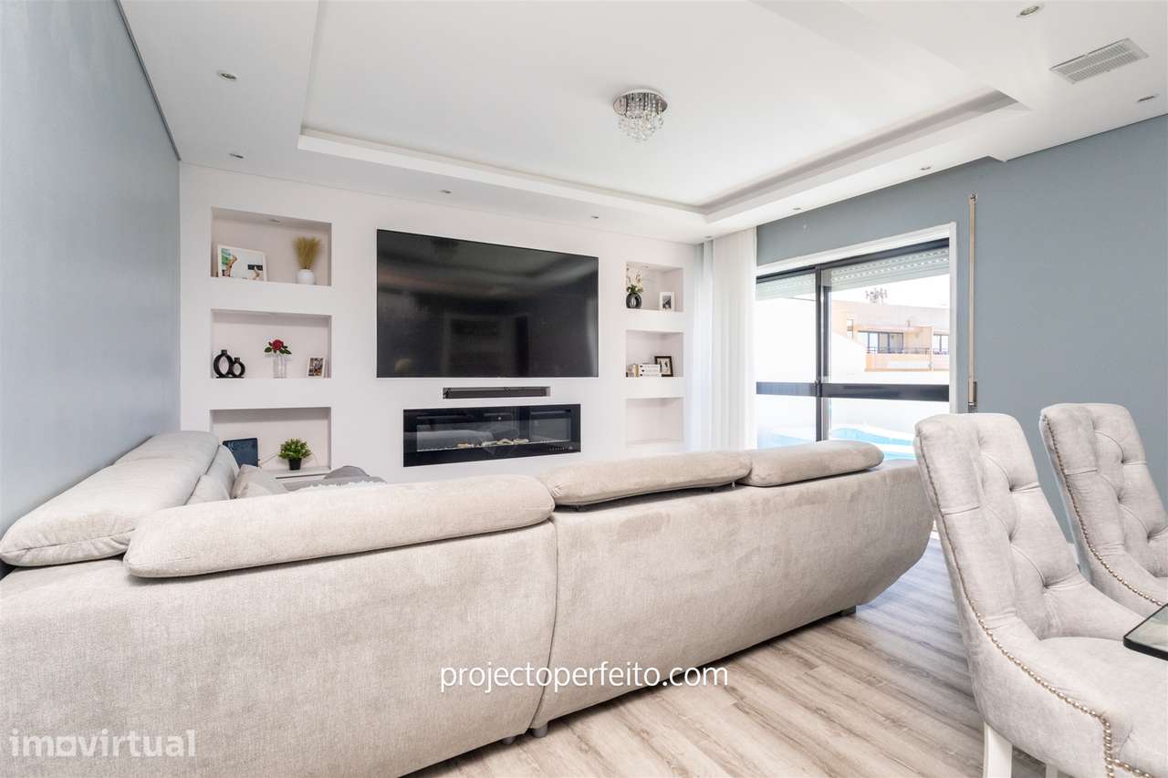 Apartamento T4 Venda em Arcozelo,Vila Nova de Gaia - Grande imagem: 3/26