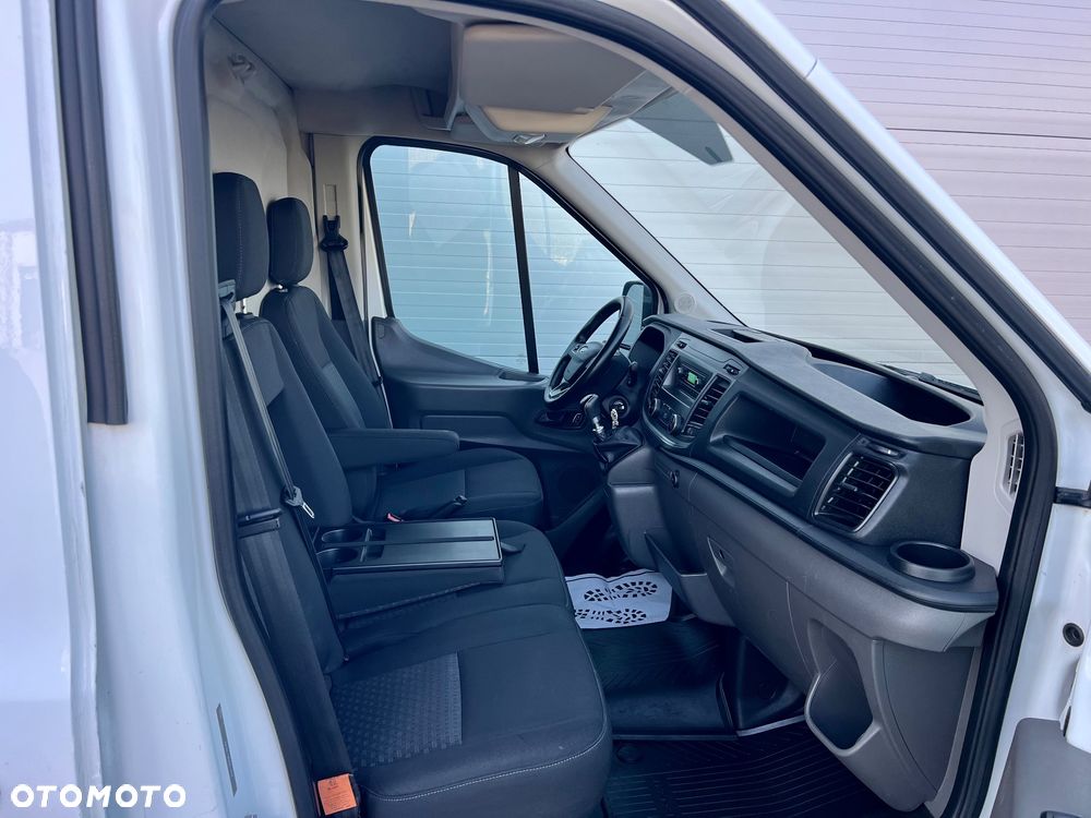 Ford Transit - 7