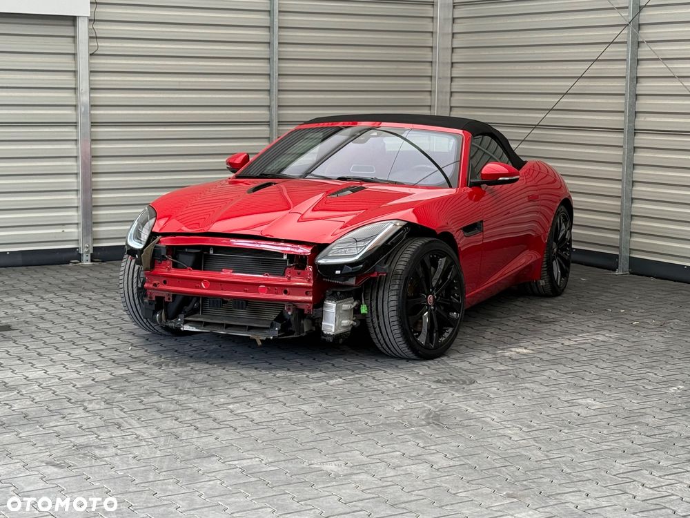 Jaguar F-Type P300 - 30