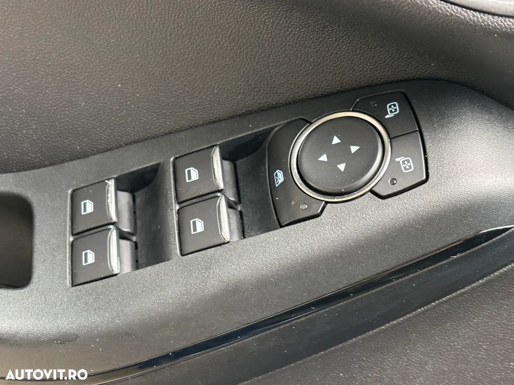 Ford Fiesta 1.0 EcoBoost Trend - 19