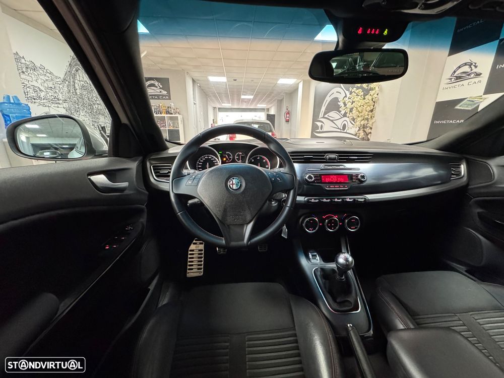 Alfa Romeo Giulietta 1.6 JTDm Veloce - 19