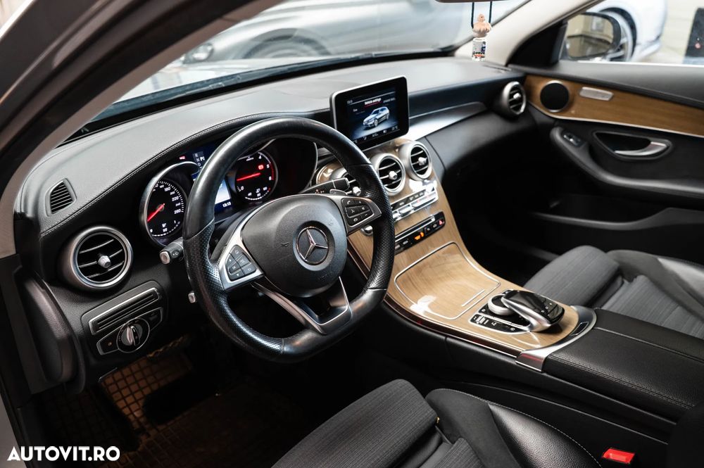 Mercedes-Benz C 200 d 9G-TRONIC - 29