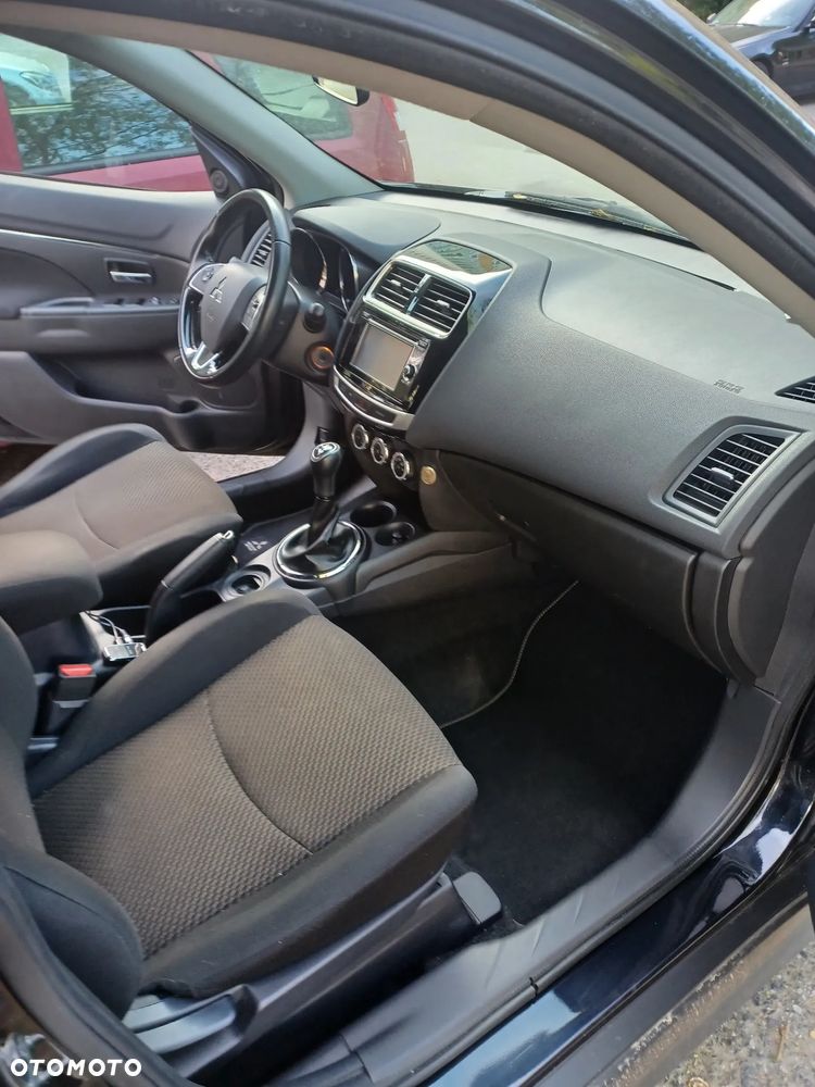 Mitsubishi ASX 1.6 Instyle - 14