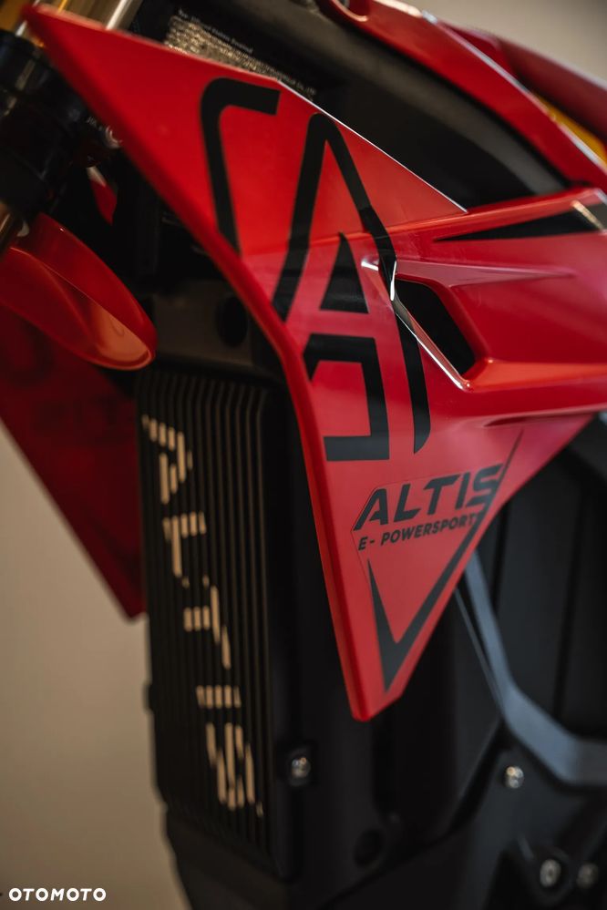 Altis Powersports Sigma - 28