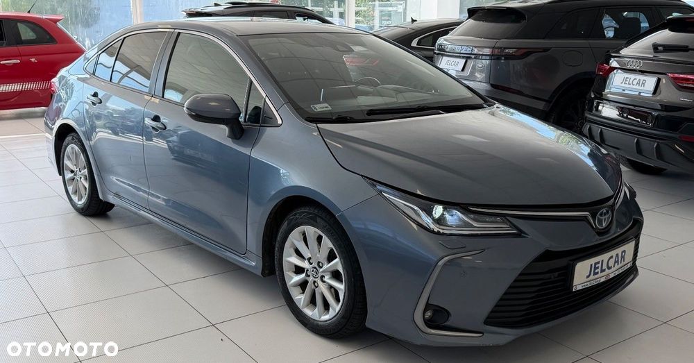Toyota Corolla - 3
