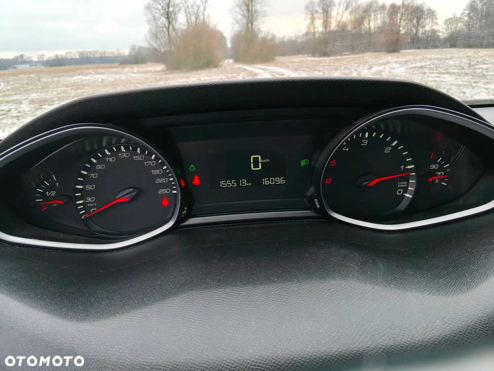 Peugeot 308 - 5