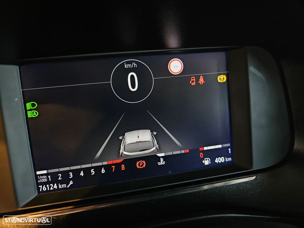 Opel Corsa 1.2 T GS - 24