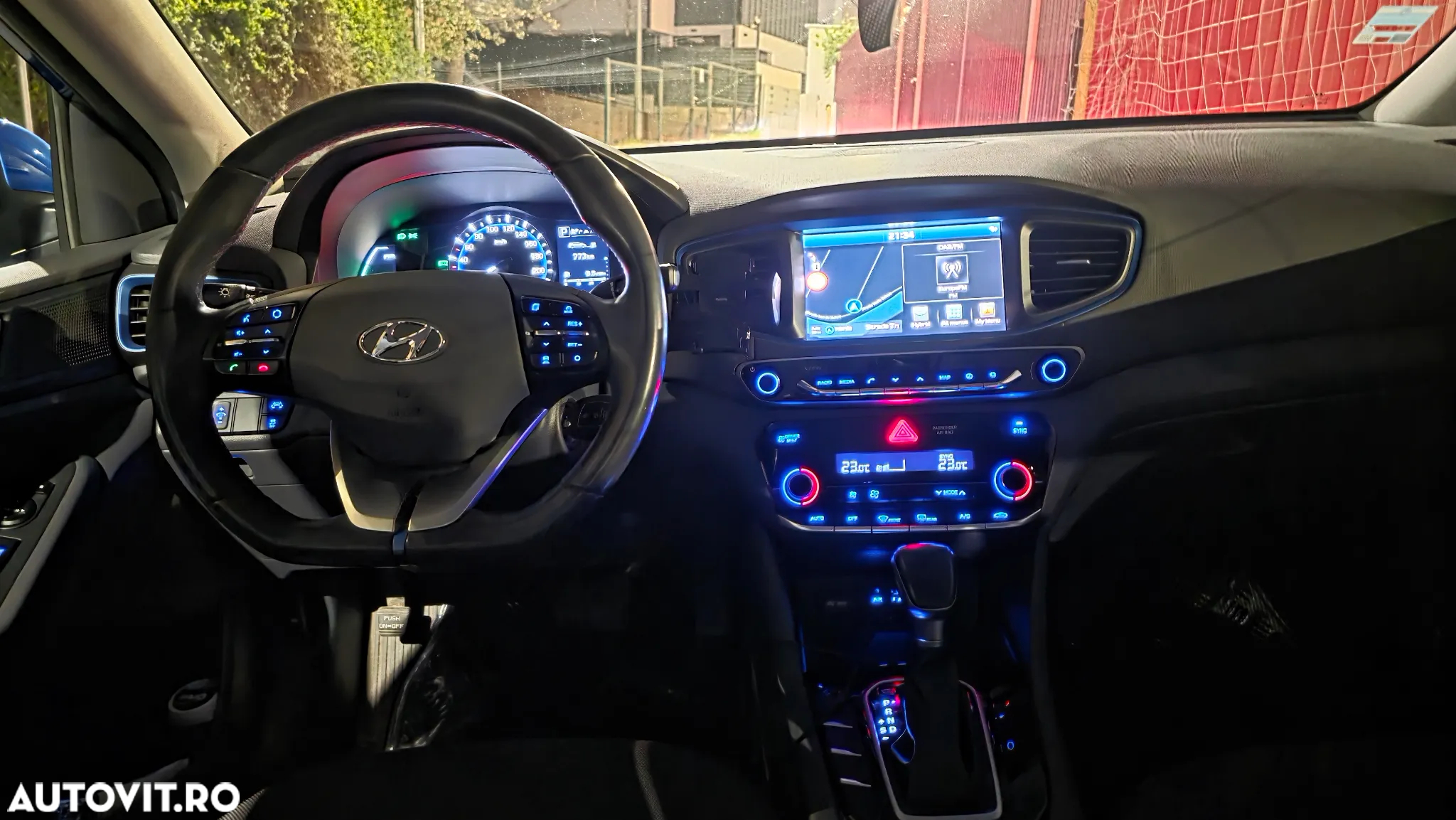 Hyundai IONIQ Hybrid 1.6 GDI Premium - 20