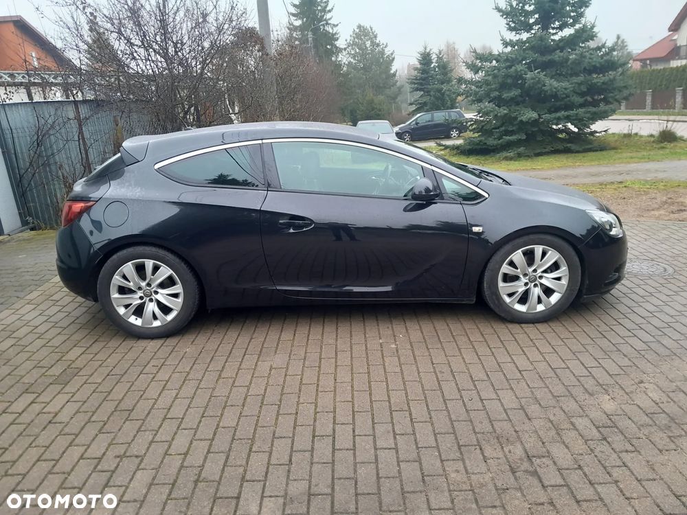 Opel Astra 1.6 Turbo Edition - 6