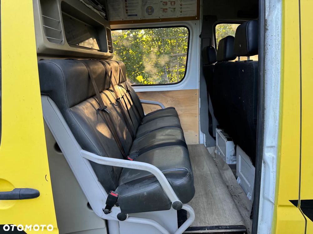 Mercedes-Benz SPRINTER - 7
