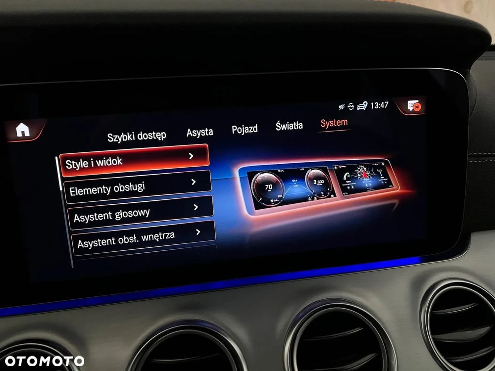 Mercedes-Benz Klasa E 220 d T 9G-TRONIC AMG Line - 12