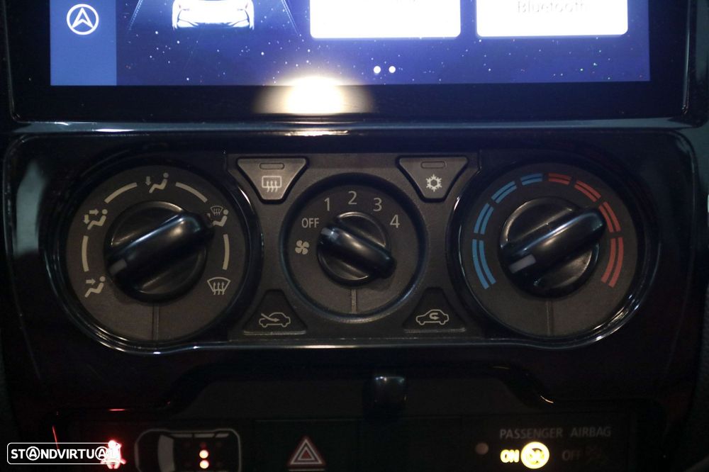 Mitsubishi L200 2.3 DI-D Strakar CD Intense 4WD - 25