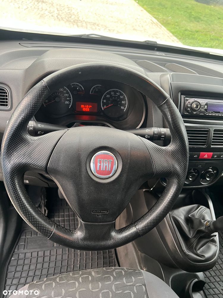 Fiat Doblo - 12