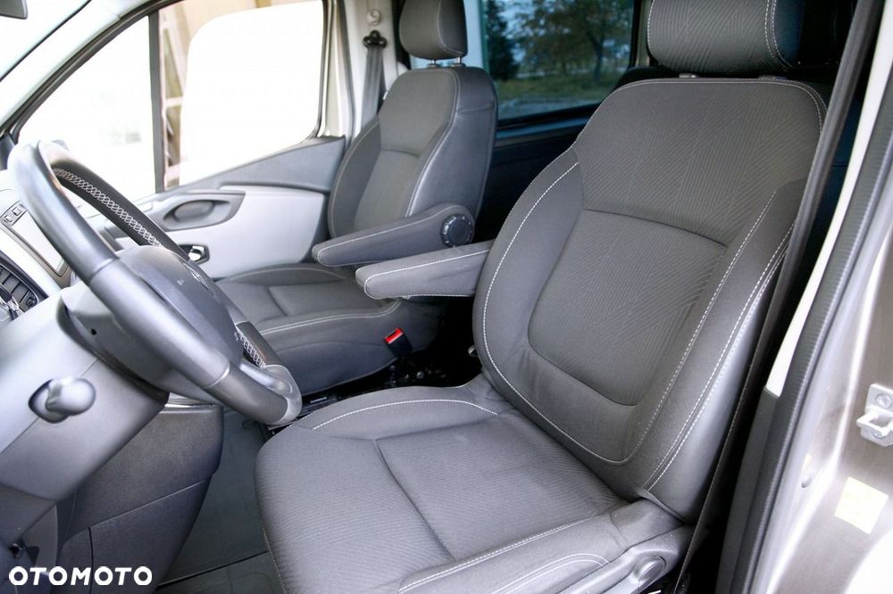 Renault Trafic - 19