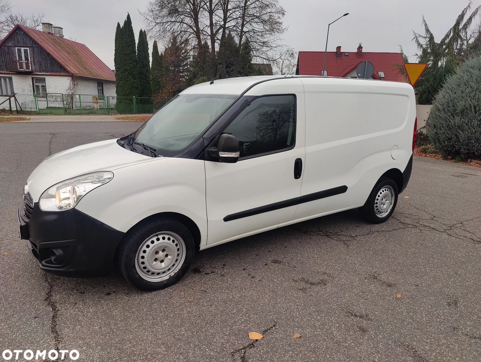 Opel Combo Van MAX długi bez wkładu Euro 5 klima czujniki parkowania - 1
