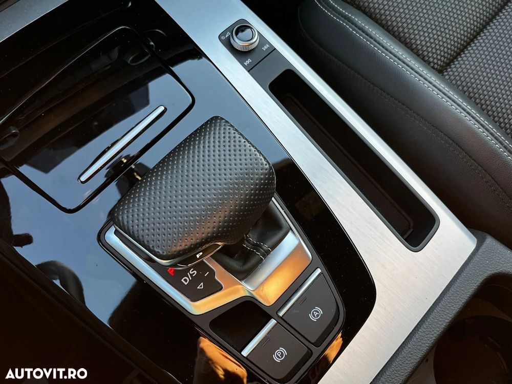 Audi Q5 40 TDI quattro S tronic MHEV S Line - 22