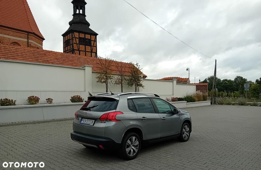 Peugeot 2008 - 4
