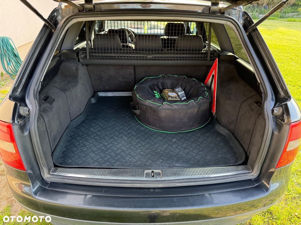 Audi A6 Avant 2.4 - 10
