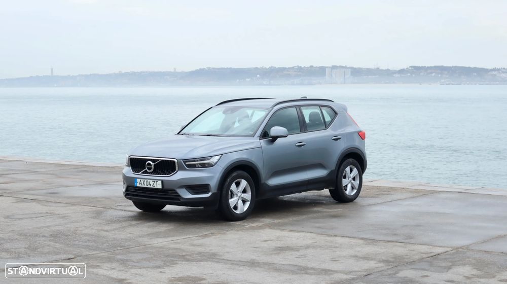 Volvo XC 40 2.0 D3 - 8