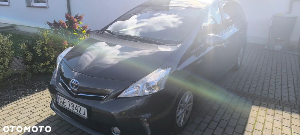 Toyota Prius+ (Hybrid) - 5