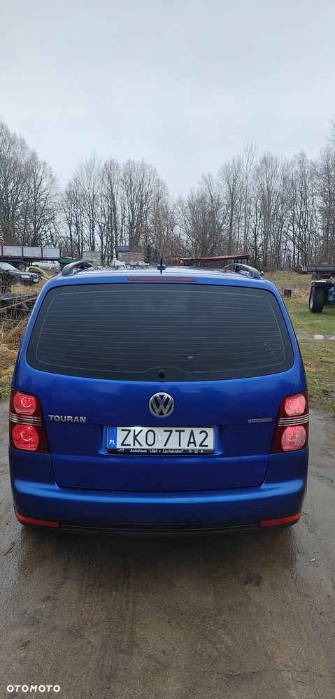 Volkswagen Touran 2008 photo 5