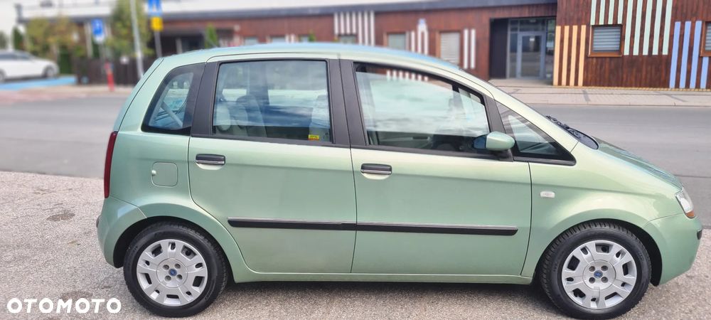 Fiat Idea 1.4 16V Dynamic - 7